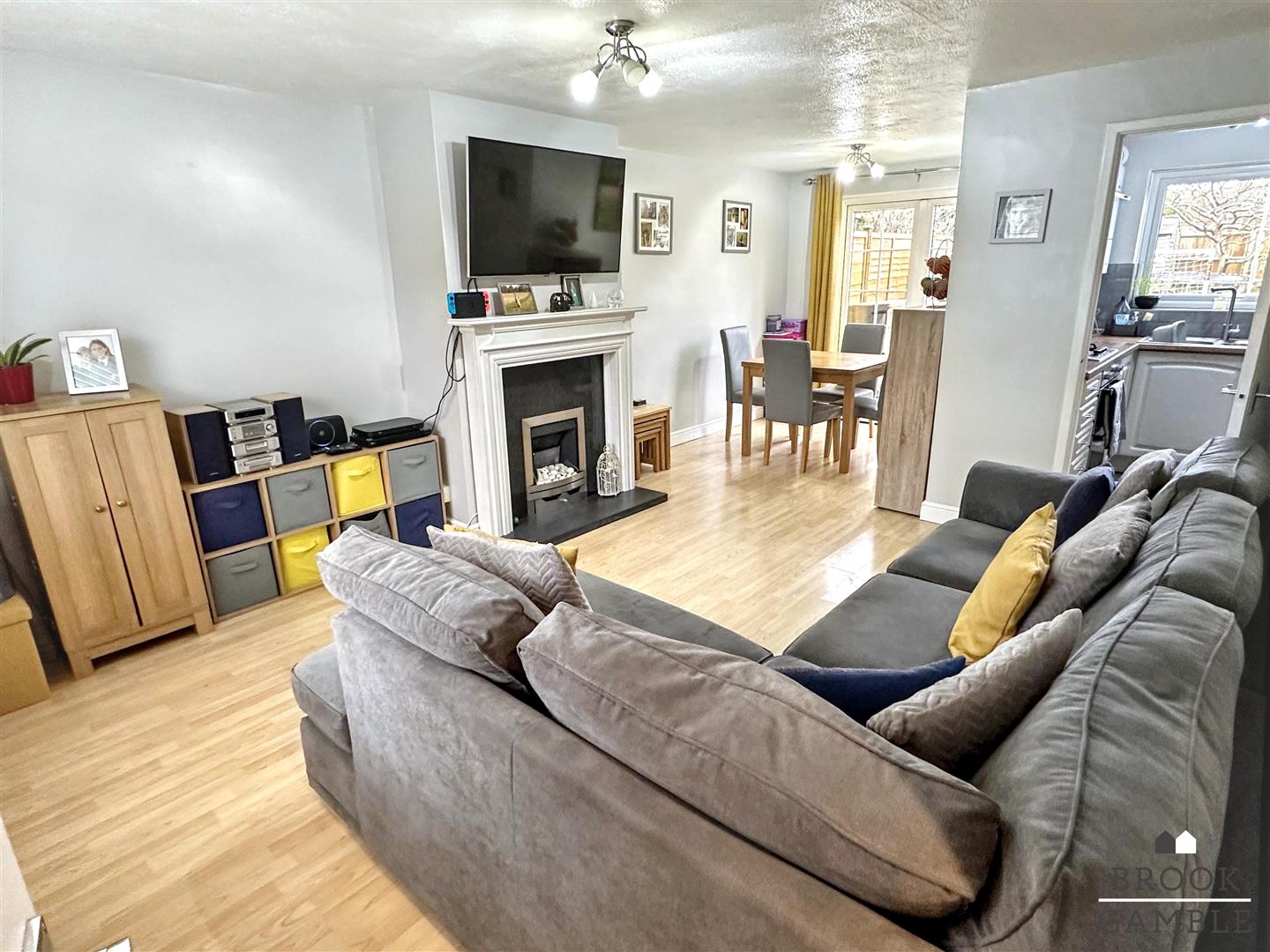 3 Bedroom House. Rockhurst Drive in Eastbourne, East Sussex 3